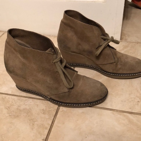 Heeled desert boots - Picture 3 of 5